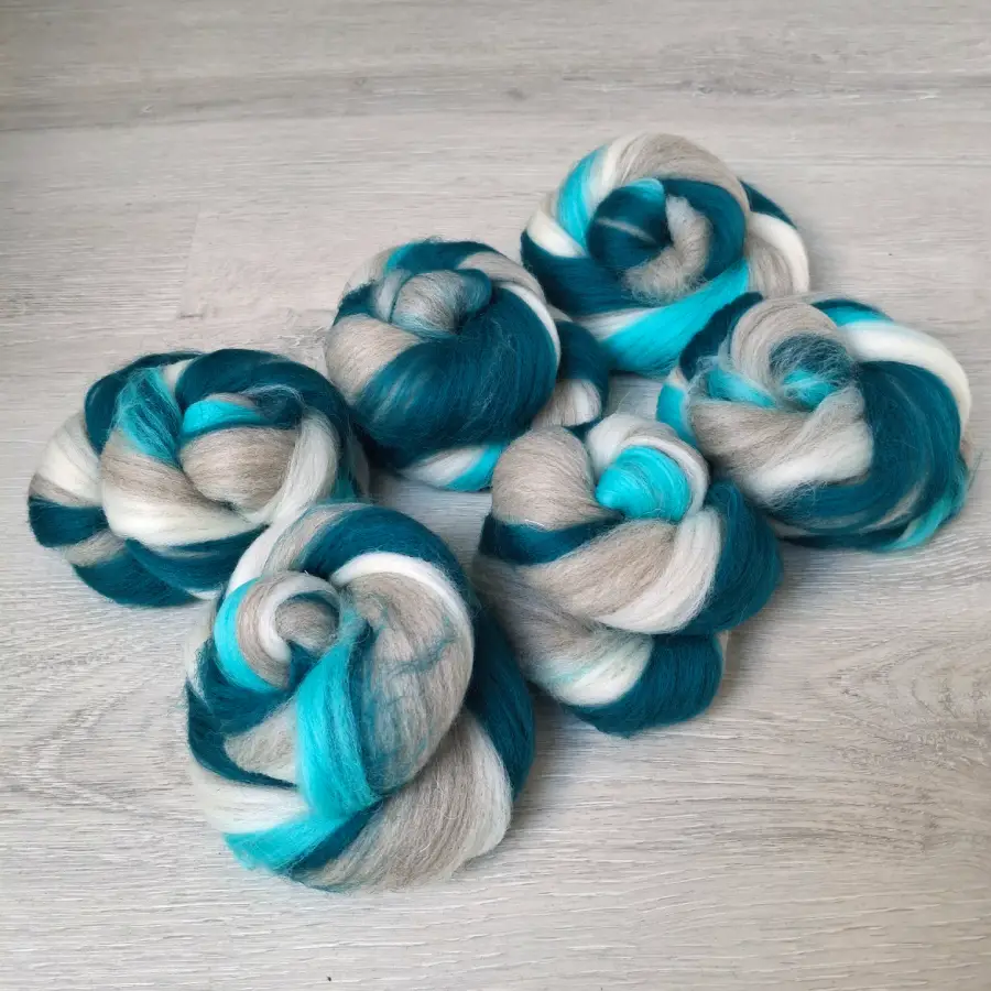 Spinnwolle set Mini Batt petrol natur deutsche Merinowolle